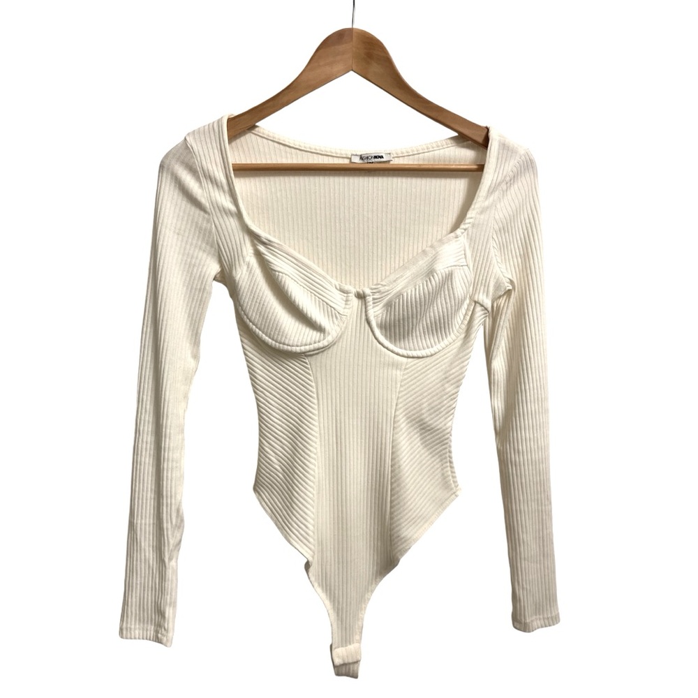 Fashion Nova cream bodysuit